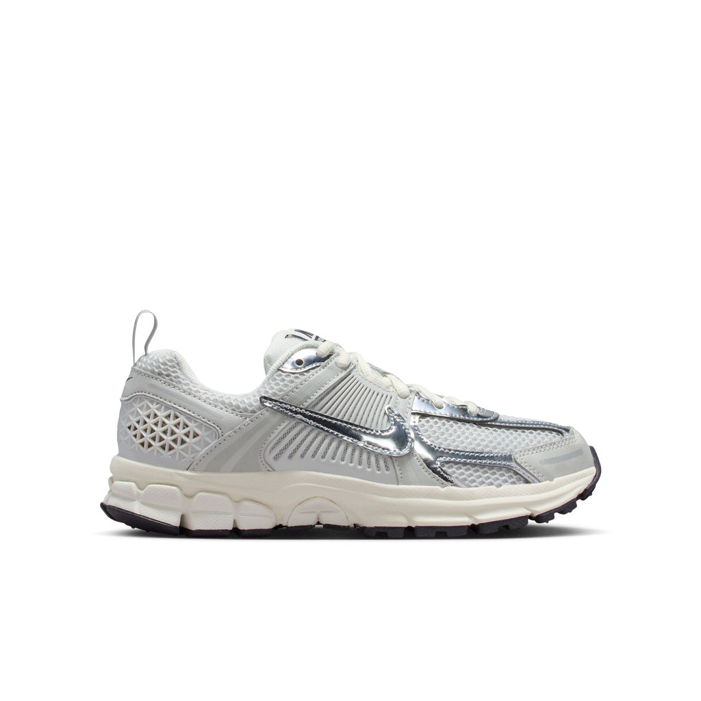 Nike Vomero 5 Big Kids' Shoes